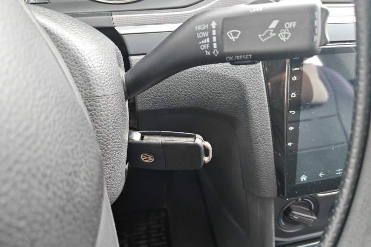 Used Volkswagen Bora 2018 1.5L Automatic Fashion Model Vehicle Key