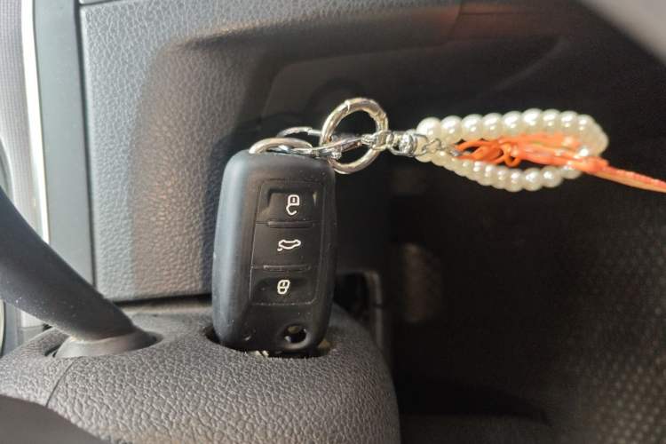 Used Volkswagen Bora 2018 1.5L Automatic Fashion Model Vehicle Key