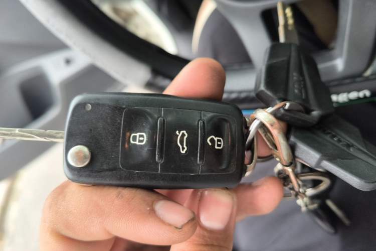 Used Volkswagen Bora 2018 1.5L Automatic Fashion Model Vehicle Key