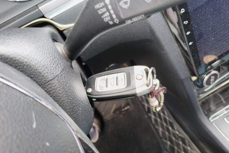 Used Volkswagen Bora 2018 1.5L Manual Fashion Model Vehicle Key