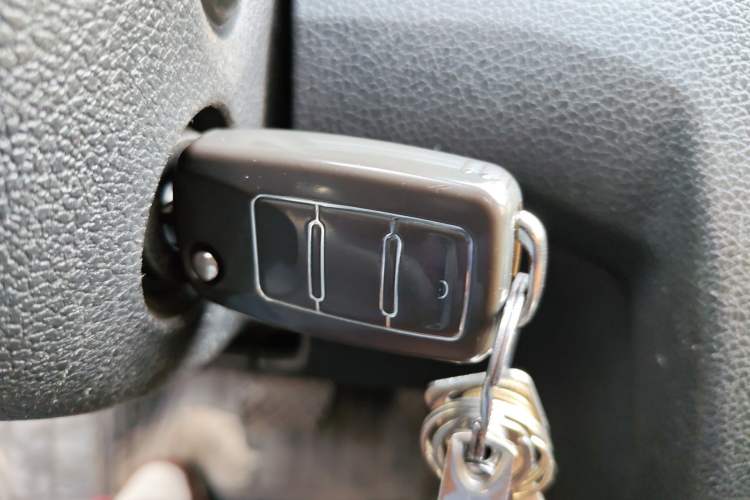 Used Volkswagen Bora 2018 1.5L Automatic Fashion Model Vehicle Key