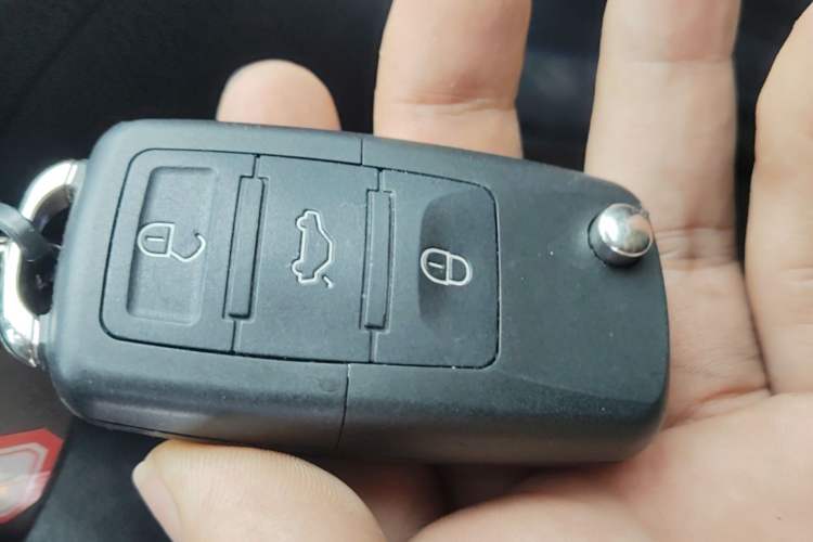 Used Volkswagen Bora 2018 1.5L Automatic Fashion Model Vehicle Key