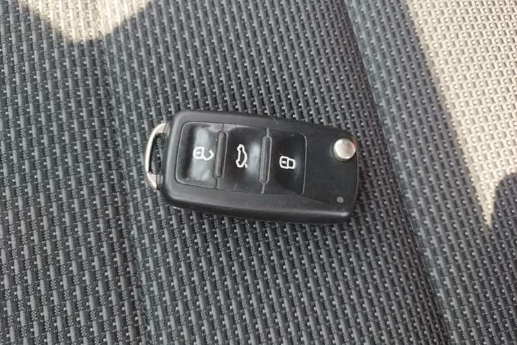 Used Volkswagen Bora 2018 1.5L Automatic Fashion Model Vehicle Key