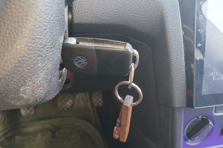 Used Volkswagen Bora 2018 1.5L Manual Fashion Model Vehicle Key