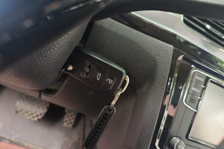 Used Volkswagen Bora 2018 1.5L Automatic Comfort Model Vehicle Key