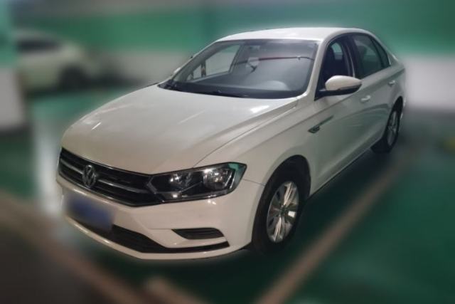 Ojetý Volkswagen Bora 2018 1.5L Manual Fashion Model