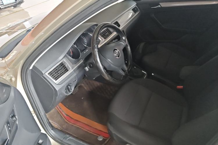 Used Volkswagen Bora 2018 1.5L Automatic Fashion Model Driver Seat