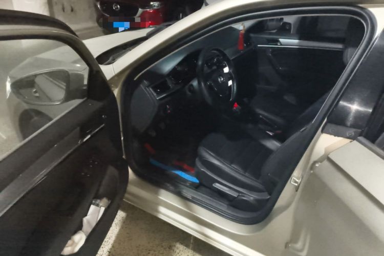 Used Volkswagen Bora 2018 1.5L Manual Comfort Model Driver Seat