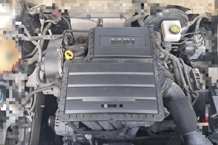Used Volkswagen Bora 2018 1.5L Automatic Fashion Model Engine Bay