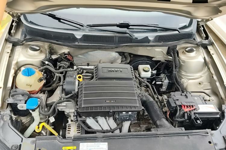Used Volkswagen Bora 2018 1.5L Automatic Fashion Model Engine Bay