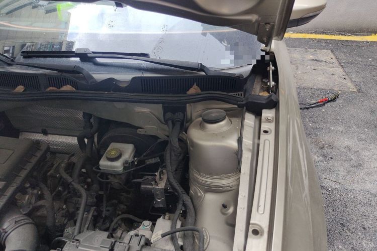 Used Volkswagen Bora 2018 1.5L Manual Fashion Model Engine Bay Left