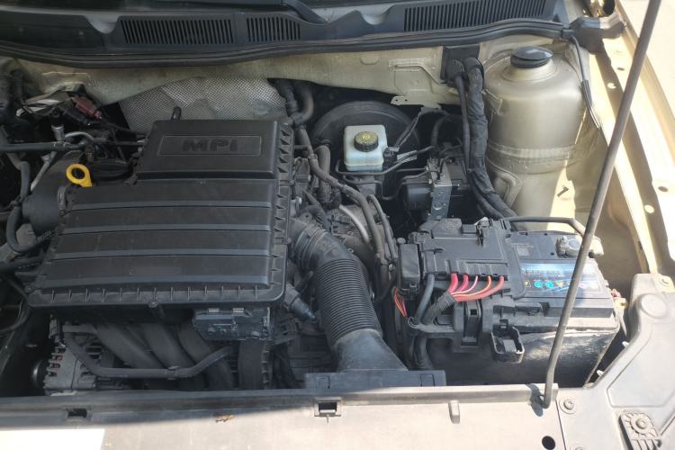 Used Volkswagen Bora 2018 1.5L Automatic Fashion Model Engine Bay Left