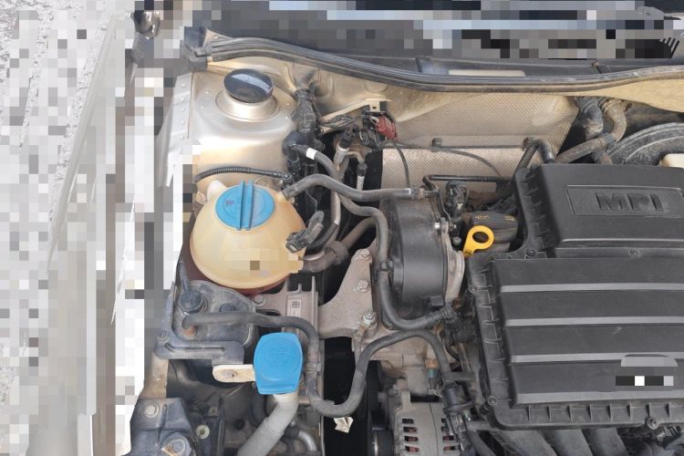 Used Volkswagen Bora 2018 1.5L Automatic Fashion Model Engine Bay Right