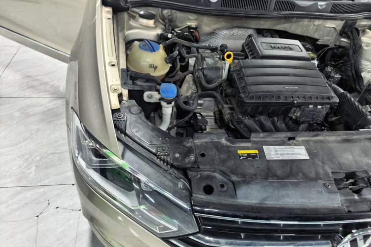 Used Volkswagen Bora 2018 1.5L Automatic Comfort Model Engine Bay Right