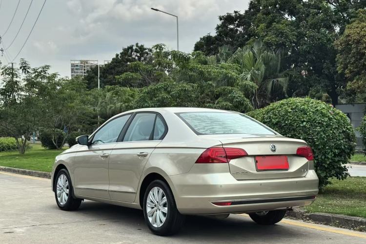 Used Volkswagen Bora 2018 1.5L Automatic Comfort Model Exterior 4