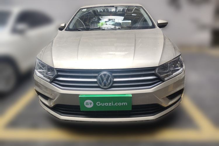 Used Volkswagen Bora 2018 1.5L Manual Fashion Model Front