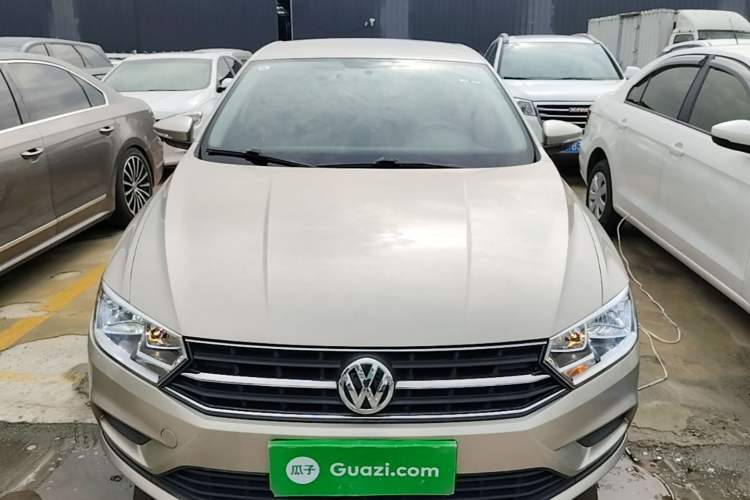 Used Volkswagen Bora 2018 1.5L Automatic Fashion Model Front