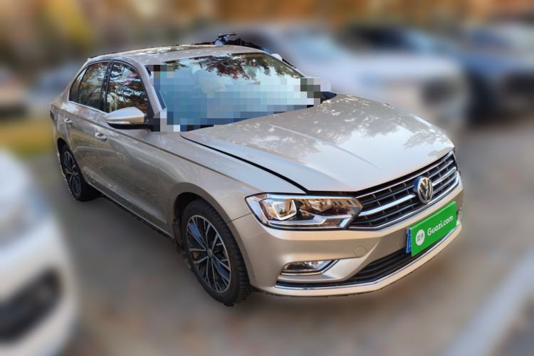 Used Volkswagen Bora 2018 1.5L Automatic Comfort Model Front Right 45 Deg
