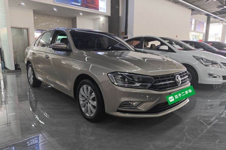 Used Volkswagen Bora 2018 1.5L Manual Comfort Model Front Right 45 Deg