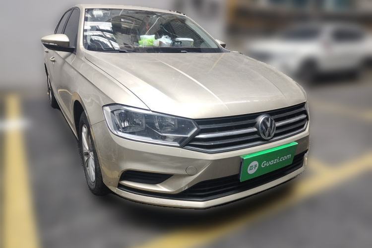 Used Volkswagen Bora 2018 1.5L Manual Fashion Model Front Right 45 Deg