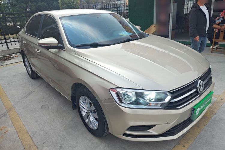 Used Volkswagen Bora 2018 1.5L Automatic Fashion Model Front Right 45 Deg