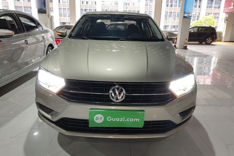 Used Volkswagen Bora 2018 1.5L Automatic Fashion Model Front