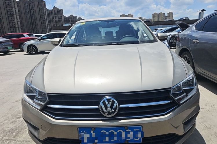 Used Volkswagen Bora 2018 1.5L Manual Fashion Model Front