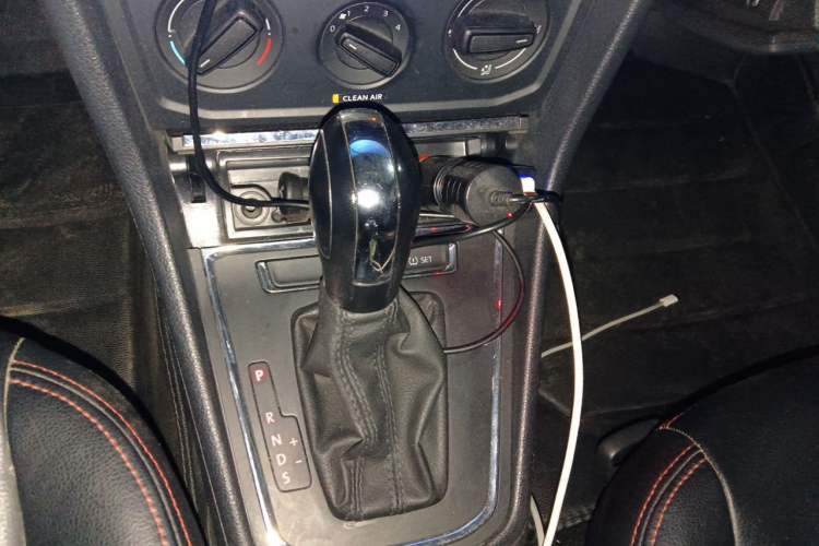 Used Volkswagen Bora 2018 1.5L Automatic Fashion Model Gear Lever