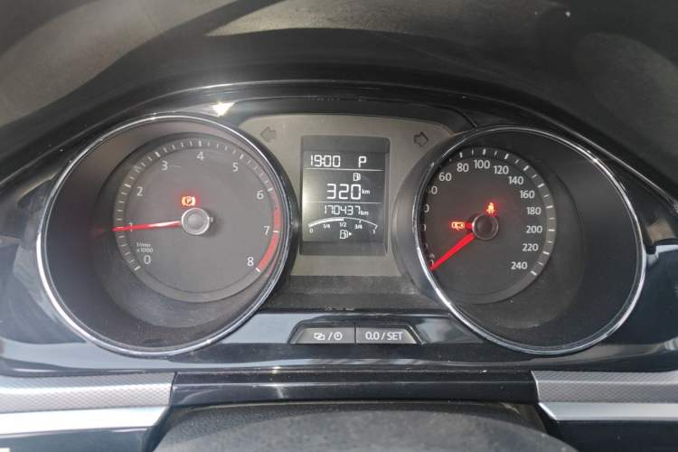 Used Volkswagen Bora 2018 1.5L Automatic Comfort Model Instrument Cluster