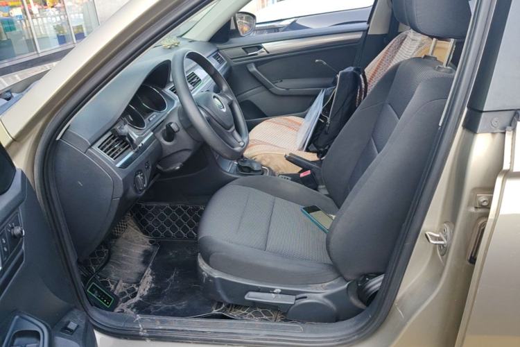 Used Volkswagen Bora 2018 1.5L Automatic Fashion Model Left Front Seat