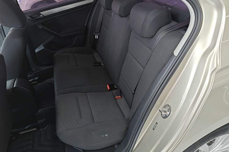 Used Volkswagen Bora 2018 1.5L Automatic Fashion Model Left Rear Seat