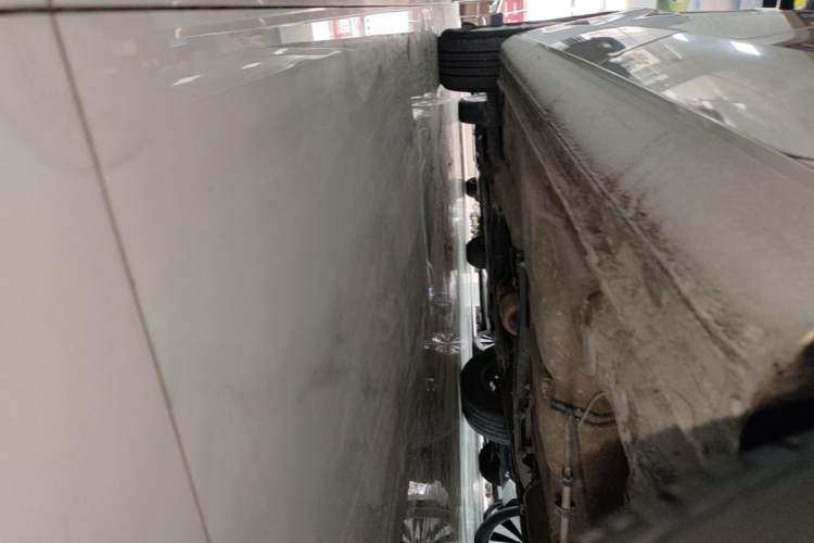 Used Volkswagen Bora 2018 1.5L Automatic Fashion Model Left Side Sill
