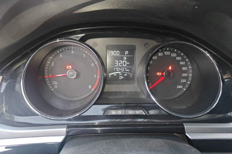 Used Volkswagen Bora 2018 1.5L Automatic Comfort Model Odometer Close Up