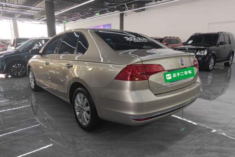 Used Volkswagen Bora 2018 1.5L Manual Comfort Model Rear Left 45 Deg