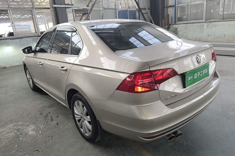 Used Volkswagen Bora 2018 1.5L Automatic Comfort Model Rear Left 45 Deg