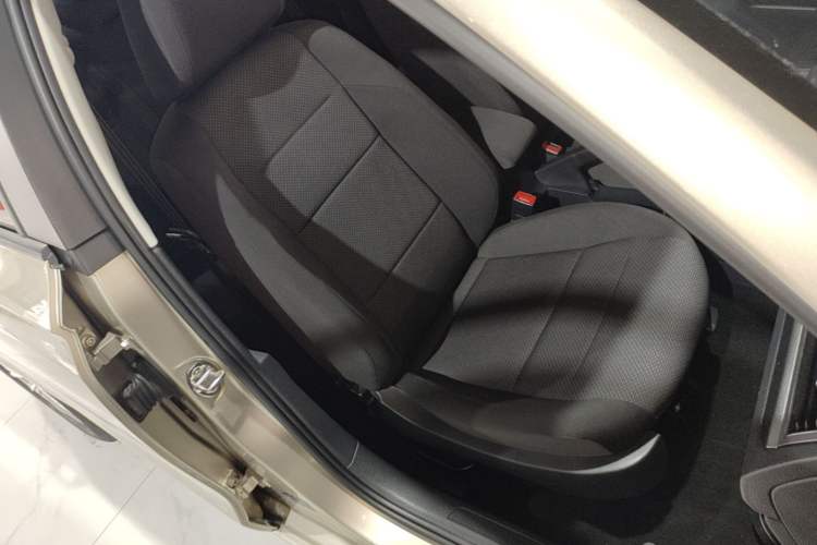 Used Volkswagen Bora 2018 1.5L Automatic Fashion Model Right Front Seat