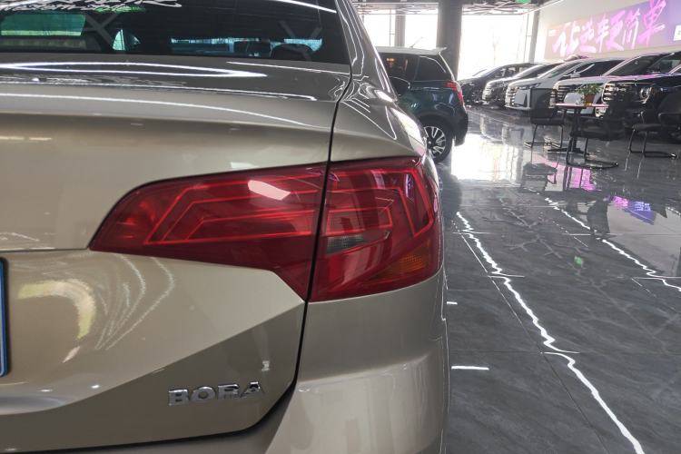 Used Volkswagen Bora 2018 1.5L Manual Comfort Model Right Rear Taillight