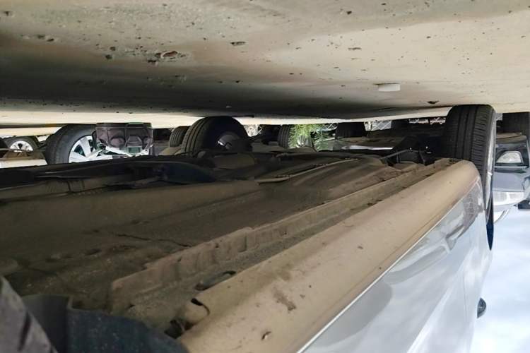 Used Volkswagen Bora 2018 1.5L Automatic Fashion Model Right Side Sill
