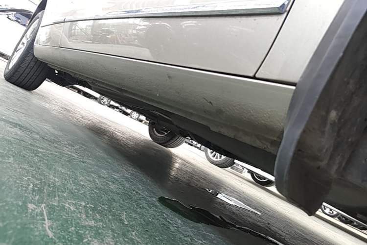 Used Volkswagen Bora 2018 1.5L Automatic Comfort Model Right Side Sill