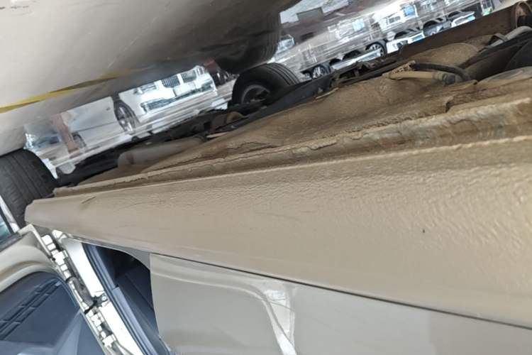 Used Volkswagen Bora 2018 1.5L Automatic Fashion Model Right Side Sill