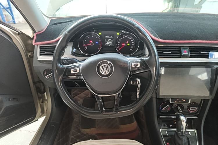Used Volkswagen Bora 2018 1.5L Automatic Comfort Model Steering Wheel