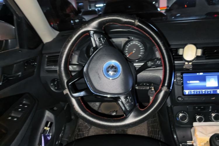 Used Volkswagen Bora 2018 1.5L Manual Fashion Model Steering Wheel