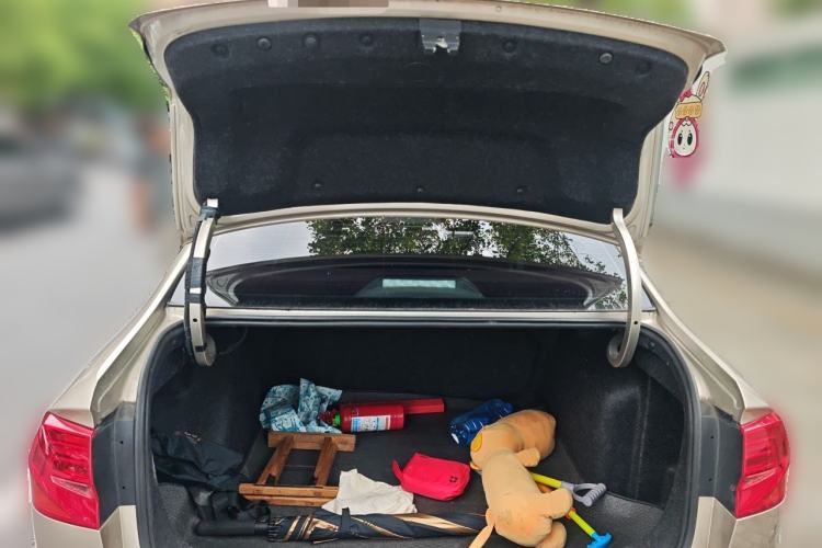 Used Volkswagen Bora 2018 1.5L Automatic Fashion Model Trunk