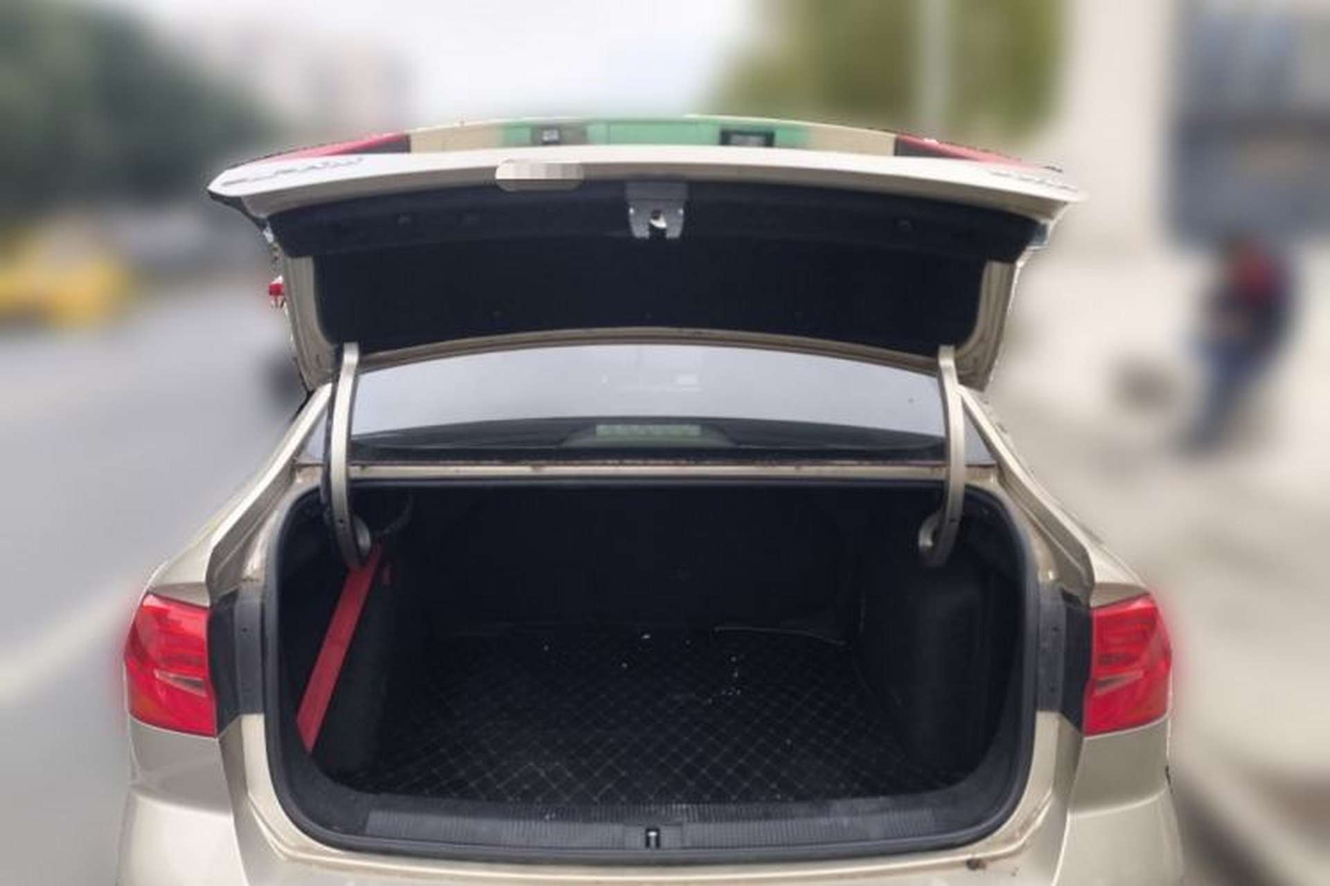 Used Volkswagen Bora 2018 1.5L Manual Fashion Model Trunk