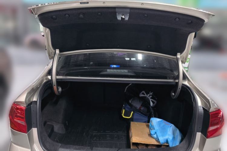 Used Volkswagen Bora 2018 1.5L Automatic Comfort Model Trunk