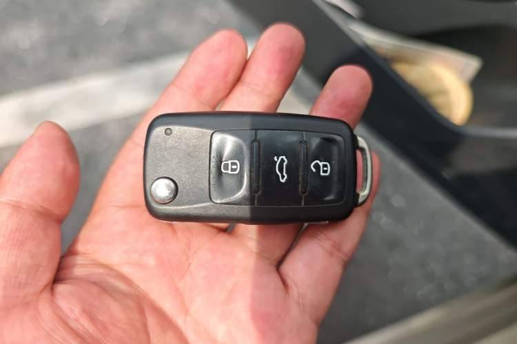 Used Volkswagen Bora 2018 1.5L Automatic Fashion Model Vehicle Key