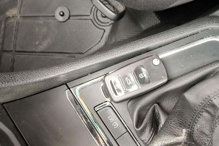 Used Volkswagen Bora 2018 1.5L Automatic Fashion Model Vehicle Key