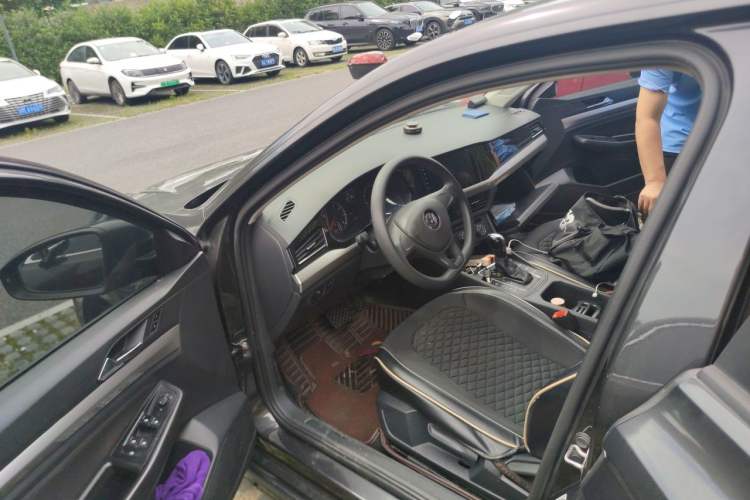 Used Volkswagen Bora 2019 Revised Version 1.5L Automatic Fashionable Style China VI Driver Seat