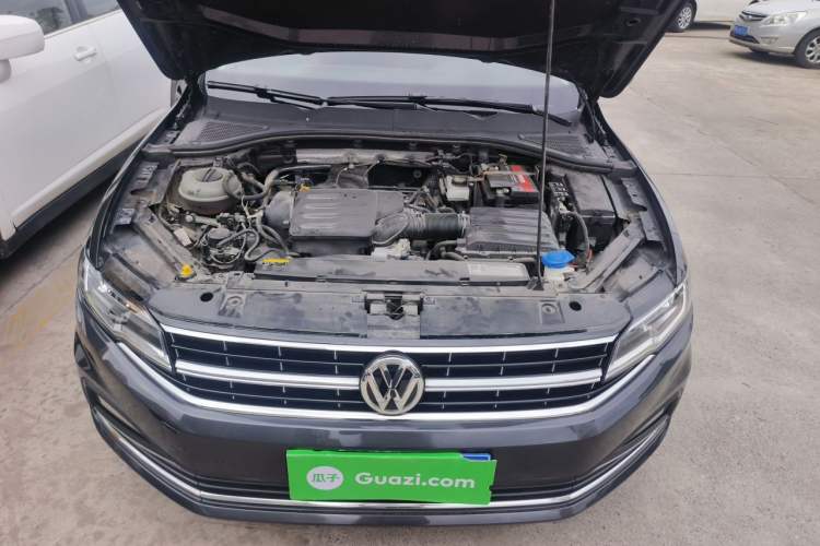 Used Volkswagen Bora 2019 Revised Version 1.5L Automatic Elite Edition China VI Standard Engine Bay