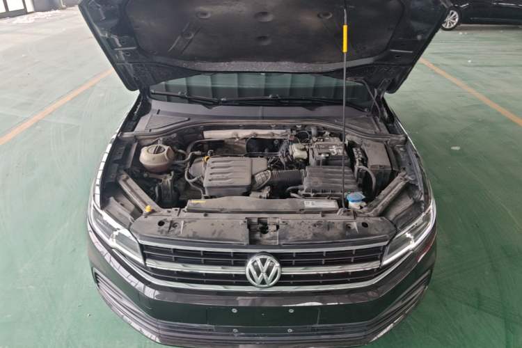 Used Volkswagen Bora 2019 1.5L Manual Fashion Edition Engine Bay